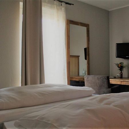Hotel Schoene Aussicht Gießen Esterno foto