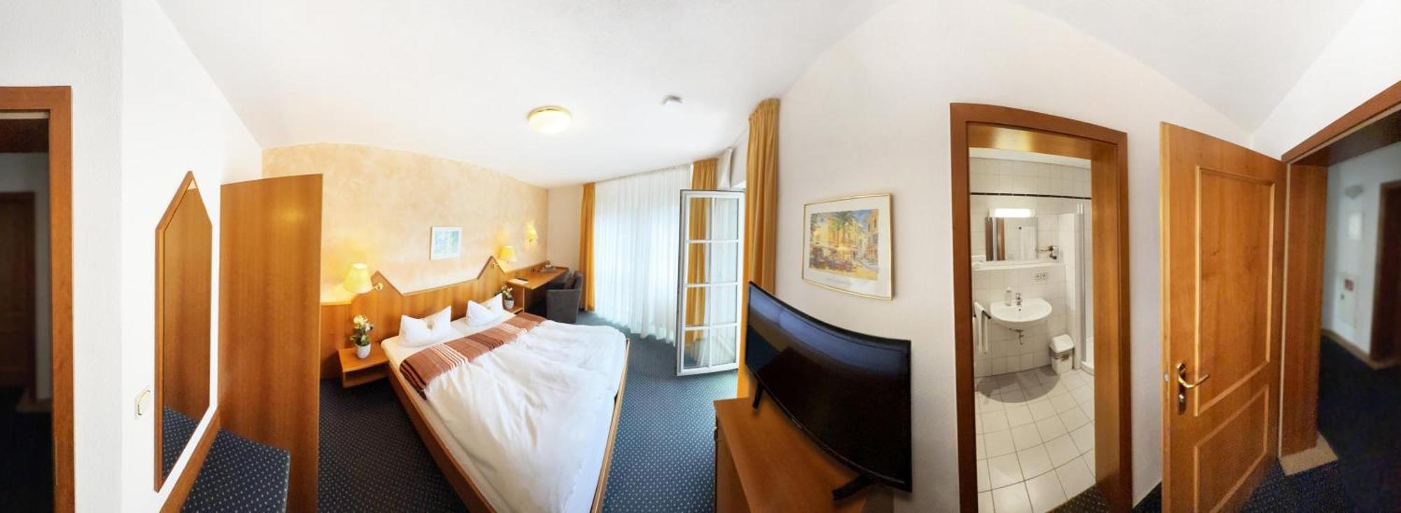 Hotel Schoene Aussicht Gießen Esterno foto